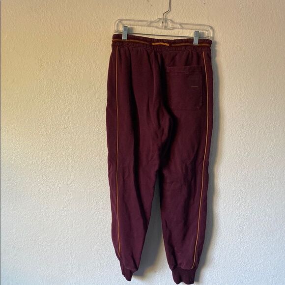 Lululemon Athletica Roksanda Apparel - Picture 6 of 11